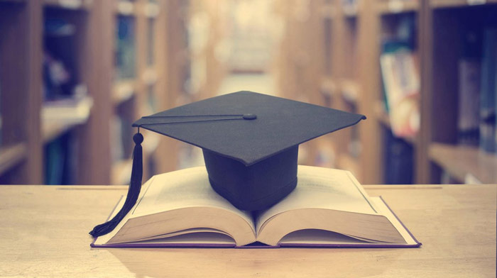 Beneficios de estudiar un doctorado en educación y docencia en una  universidad online | AAU | Universidad a Distancia