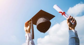 Universidad para adultos: Descubre 3 consejos para culminar tu carrera universitaria