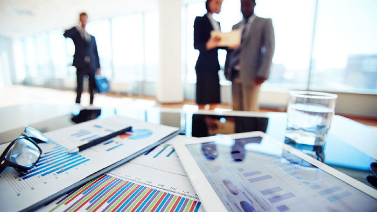 5 Beneficios de estudiar la carrera de Administración de Empresas online | AAU | Universidad a Distancia 5 Beneficios de estudiar la carrera de Administración de Empresas online | AAU | Universidad a Distancia