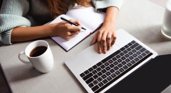 Las 5 carreras cortas para estudiar en una universidad online y a distancia 2024