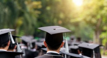 ¿Es necesario obtener un título universitario para trabajar?