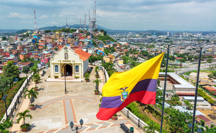 carreras-universitaria-estudiar-quito-ecuador